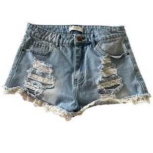 Forever 21 jean distressed jean shorts lace trim size 29